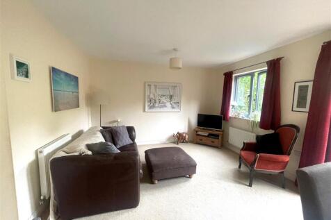 Sitting room2.jpg