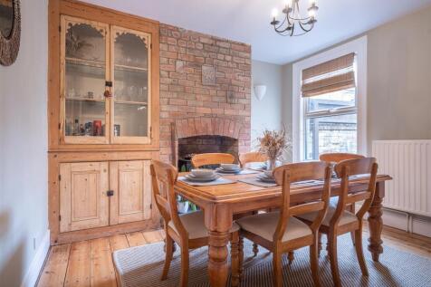 45 Malmesbury Road-28.jpg