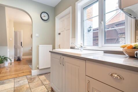 45 Malmesbury Road-33.jpg