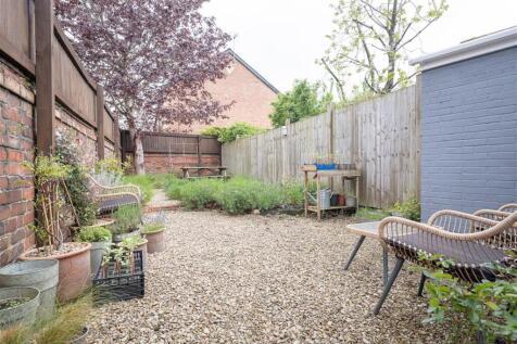 45 Malmesbury Road-36.jpg