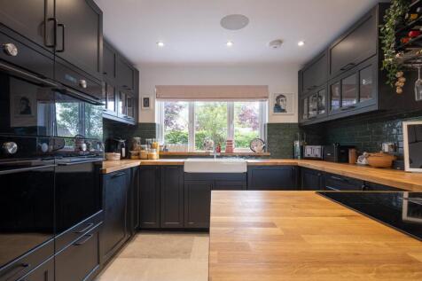 29 The Tinings-29.jpg