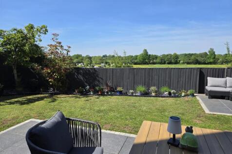 Garden2.JPG