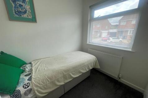 NEW BEDROOM THREE.jpg