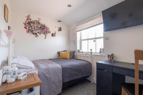 5 Bristol Road-19.jpg