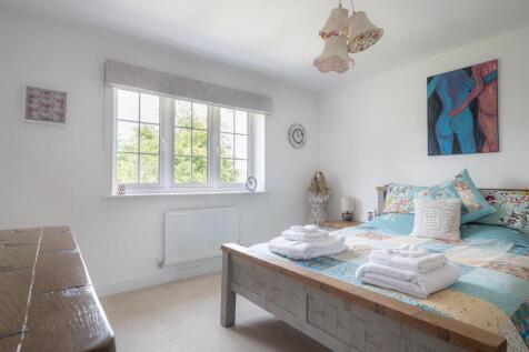 32 Studley Gardens-39.jpg