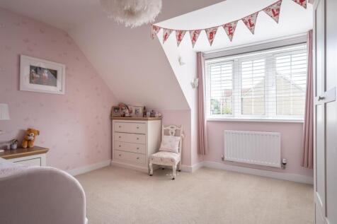 32 Studley Gardens-36.jpg