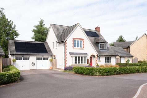 32 Studley Gardens-5.jpg