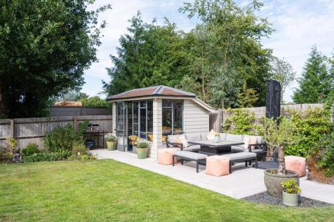 32 Studley Gardens-17.jpg
