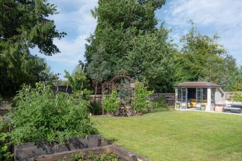 32 Studley Gardens-23.jpg