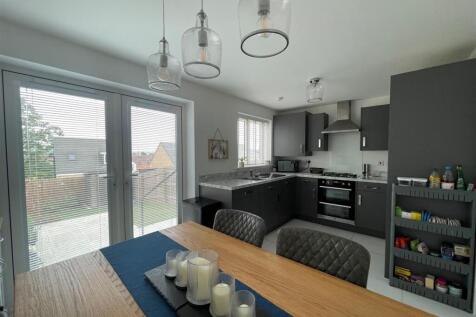 NEW KITCHEN 2.jpg