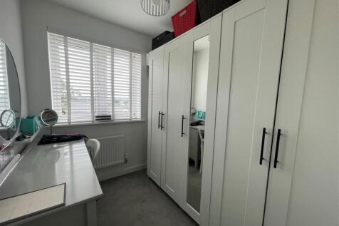NEW BEDROOM 3.jpg