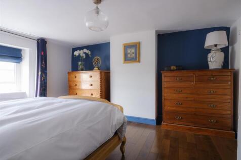 12 London Road-3.jpg