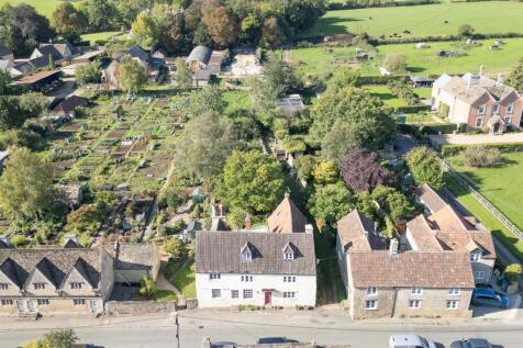 67 & 68 Kington St Michael-70.jpg