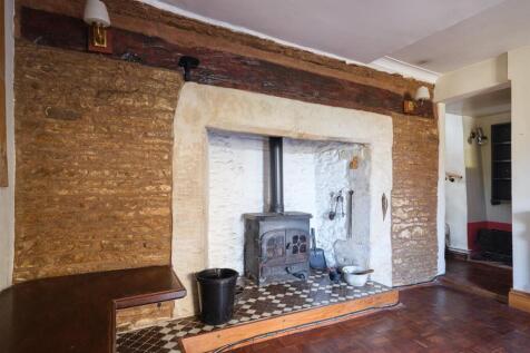 67 &amp; 68 Kington St Michael-52.jpg