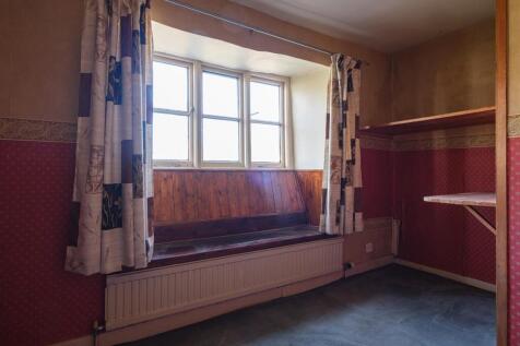 67 &amp; 68 Kington St Michael-48.jpg