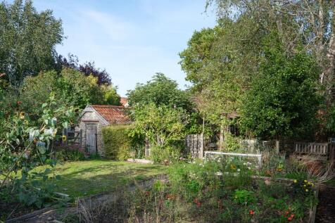 67 &amp; 68 Kington St Michael-20.jpg