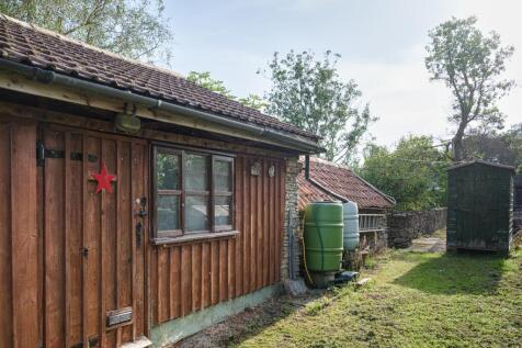 67 &amp; 68 Kington St Michael-29.jpg