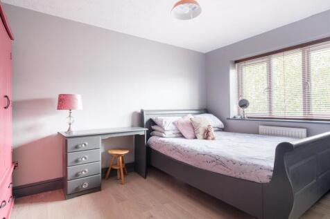 18 Chevral Close-10.jpg