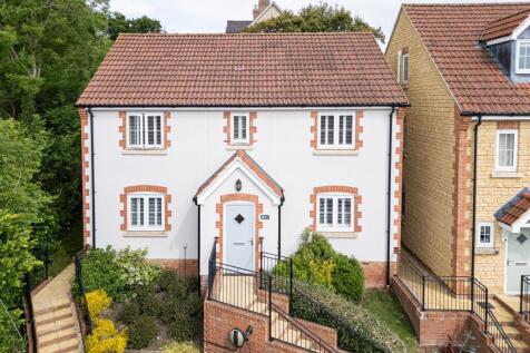 2 Chandlers Mews-2.jpg