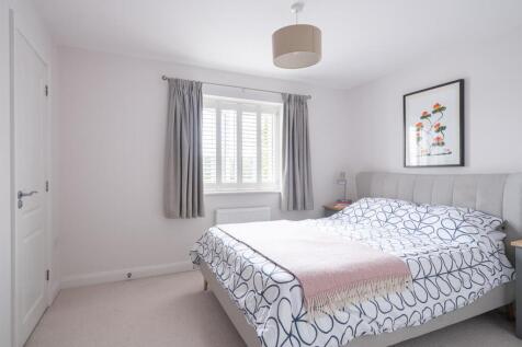 2 Chandlers Mews-31.jpg