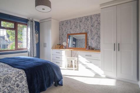 11 Erleigh Drive-21.jpg