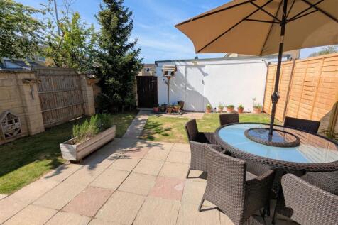 13 Garden 2.jpg