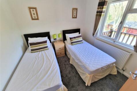 New Twin room.jpg