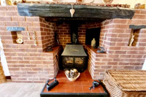 Fireplace.jpg