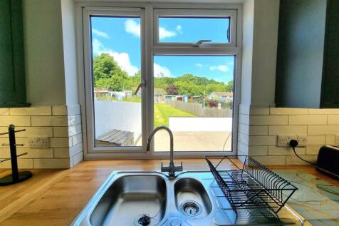 Kitchen view.jpg