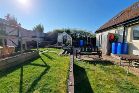 New Back garden.jpg