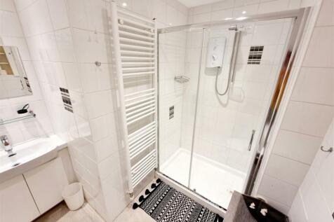 Ensuite.jpg