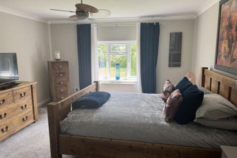 MAIN ROOM SIDE NEW.jpg