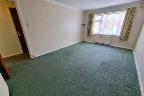 Living room 1.2.jpg