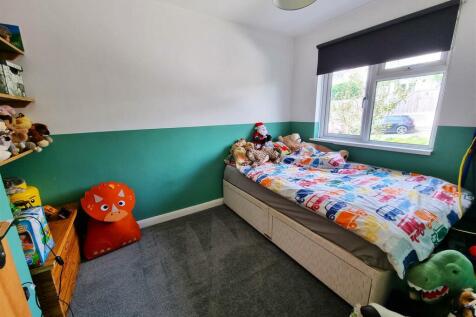 Bedroom3.jpg