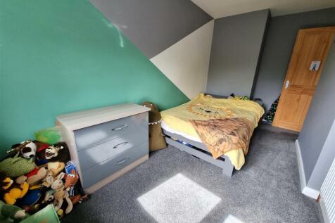 Bedroom 2.jpg