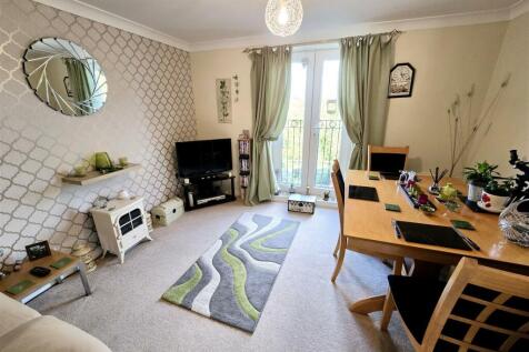 Reception Room / Dining Room
