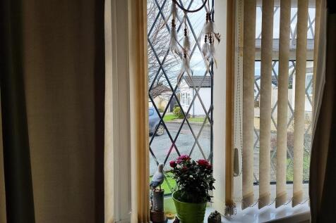 Bedroom 2 window.jpg