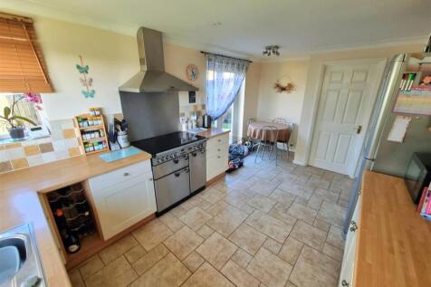 Kitchen &amp; Breakfast room.jpg