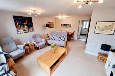 Open Plan Reception.jpg