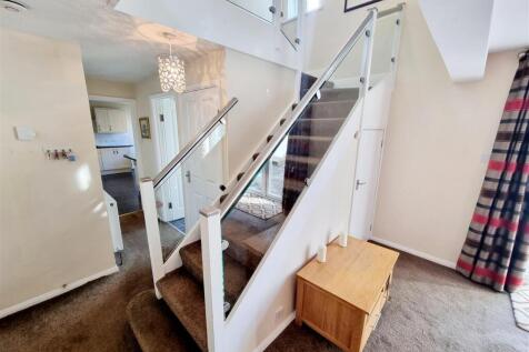 Staircase.jpg
