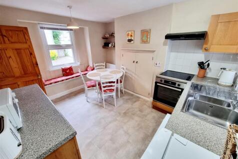 Kitchen.jpg