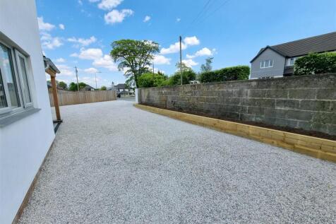 Driveway.jpg