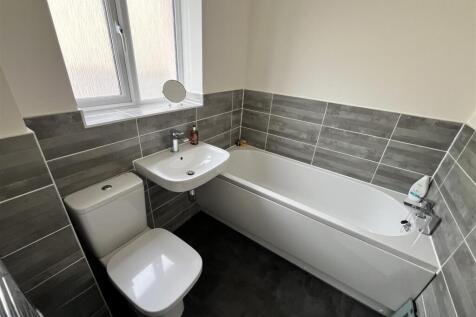 Bathroom.jpeg