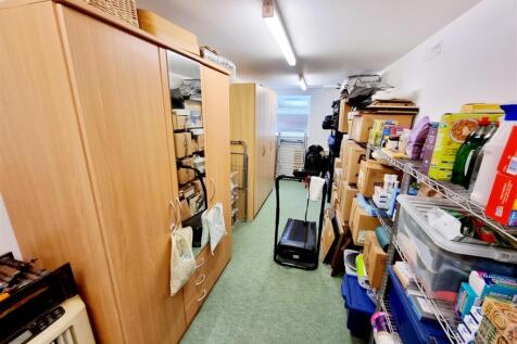 Store
