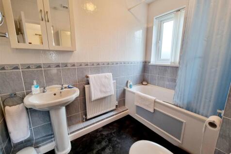 Bedrom 3 En-Suite