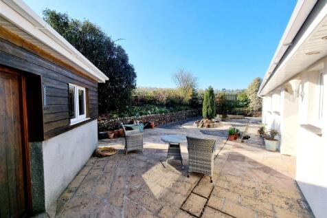 Rear Courtyard.jpg