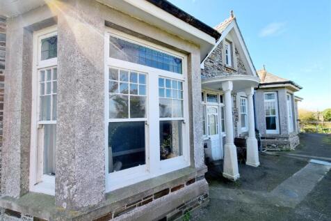 Rear Porch.jpg
