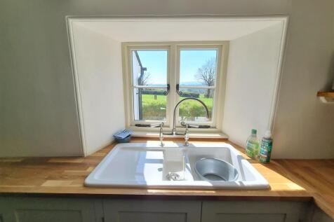 Sink.jpg