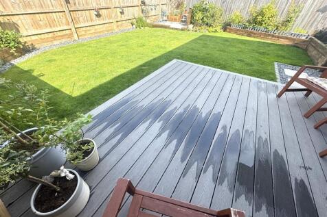 Decking.jpg