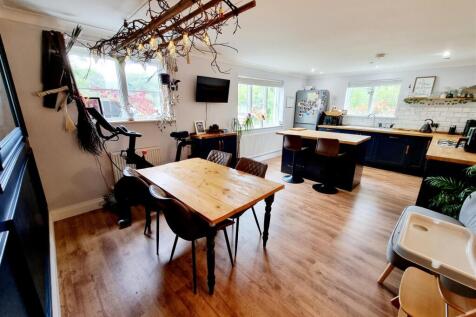 Dining Room / Kitchen